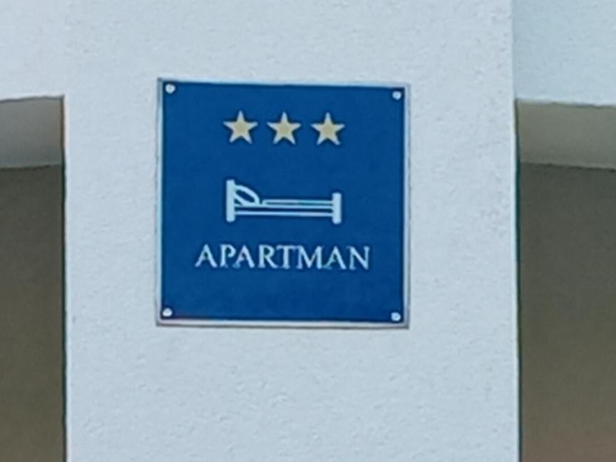 Apartman De 大戈里察 外观 照片